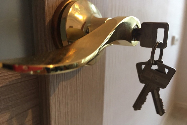 В Новокуйбышевске ключи от квартир были вручены детям — сиротам и детям без попечения родителей