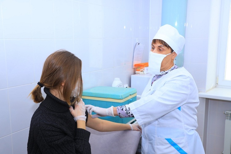 В Новокуйбышевске продолжается вакцинация населения против гриппа